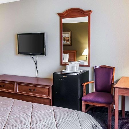 Rodeway Inn Эспаньола Экстерьер фото