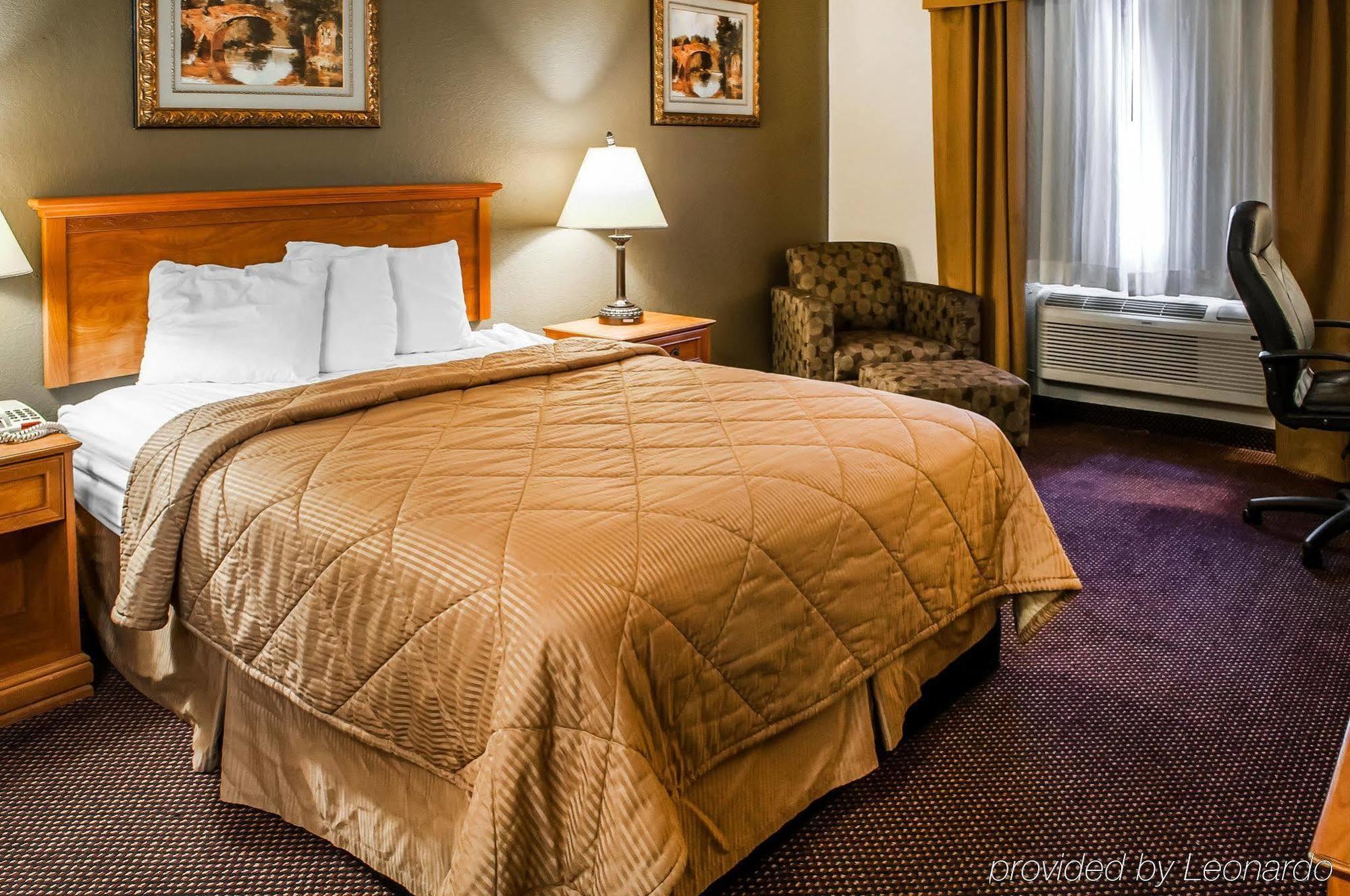 Rodeway Inn Эспаньола Экстерьер фото