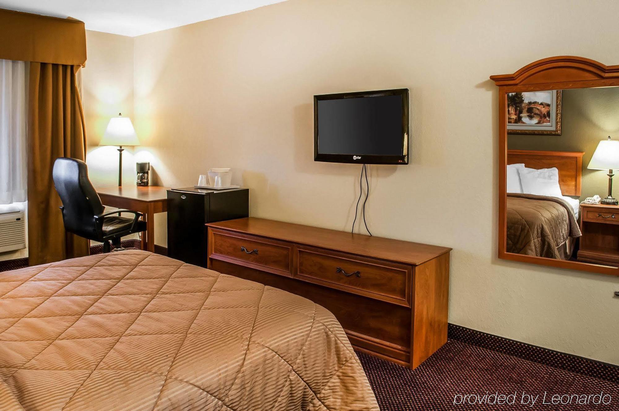 Rodeway Inn Эспаньола Экстерьер фото